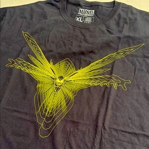 Marvel Ant Man Flying & The Wasp Crew Neck Size XL
